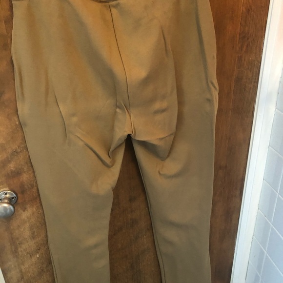 Cold Water Creek pull into Elastic Waist pant - Picture 3 of 4